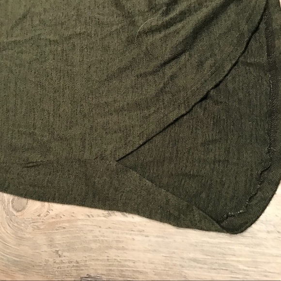 Olive Green T-shirt dress - Picture 3 of 3